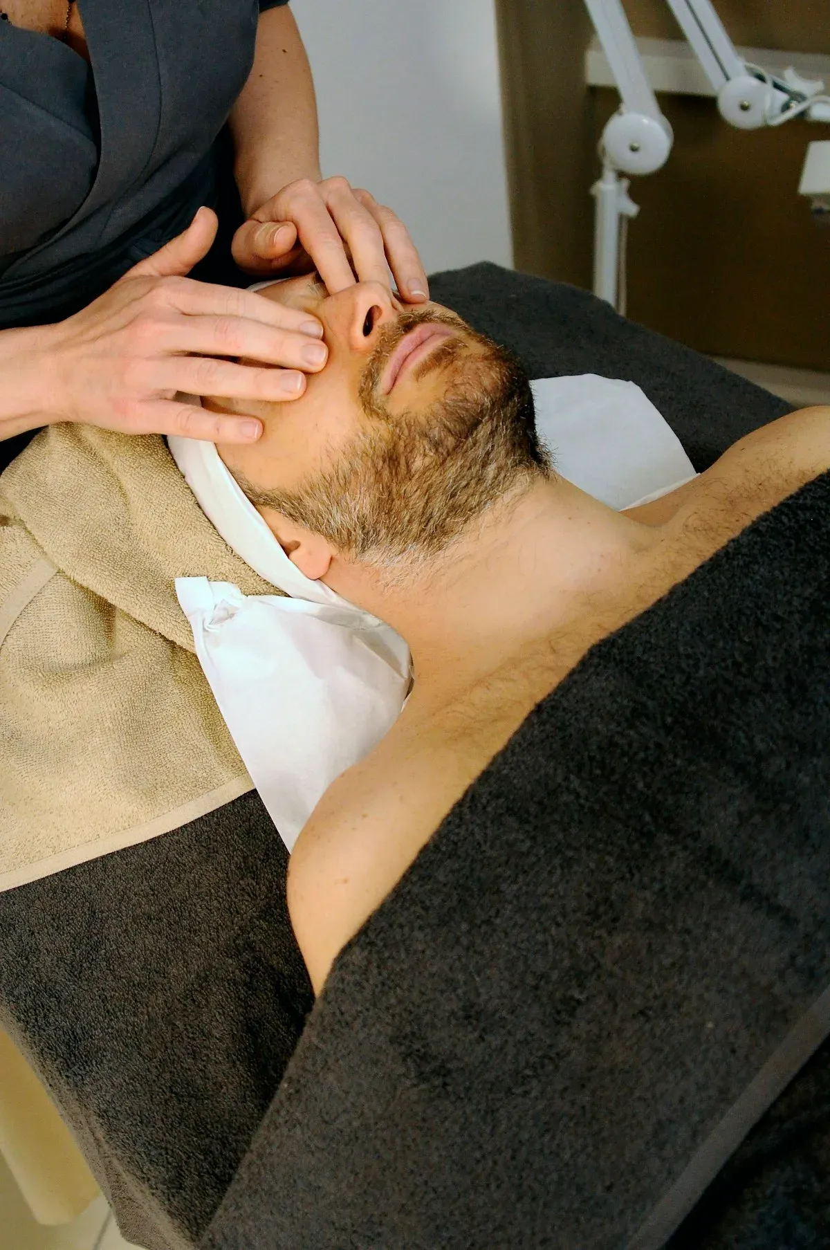 Professional Massage Therapy in Nagpur Professional Massage Therapy at Pallavi Spa in Nagpur
